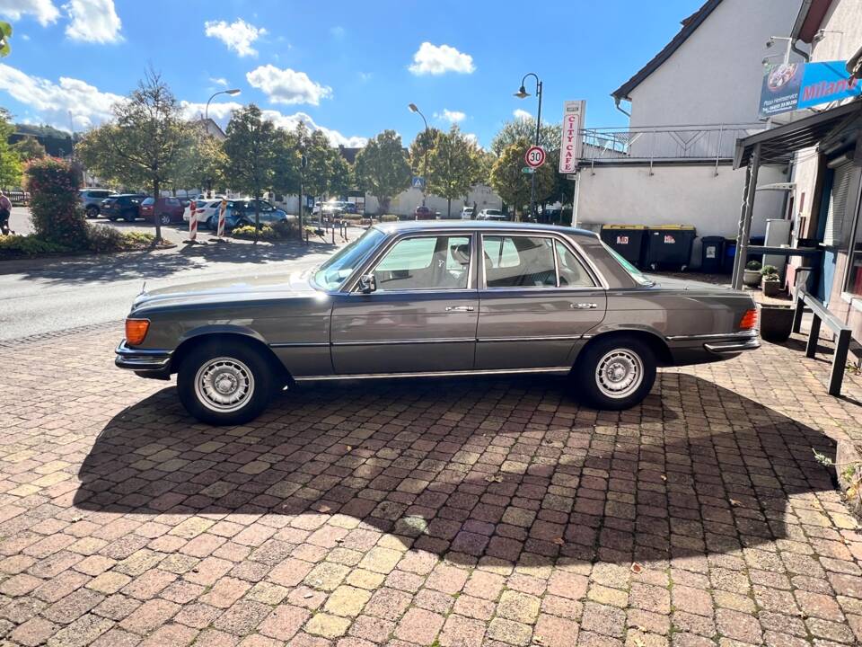 Afbeelding 3/12 van Mercedes-Benz 450 SE (1979)