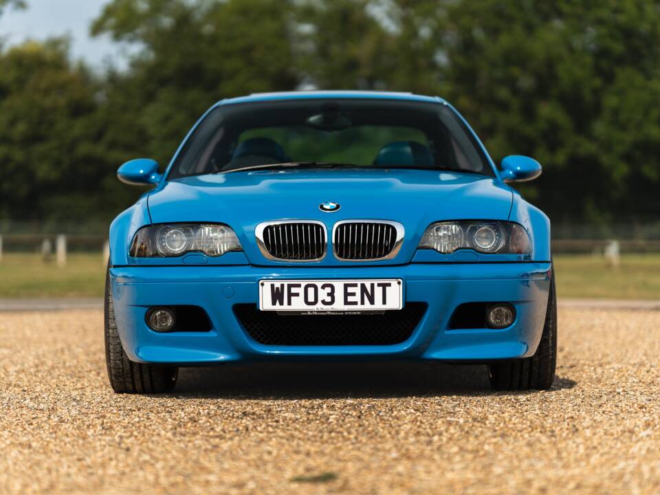 Image 20/36 of BMW M3 (2003)