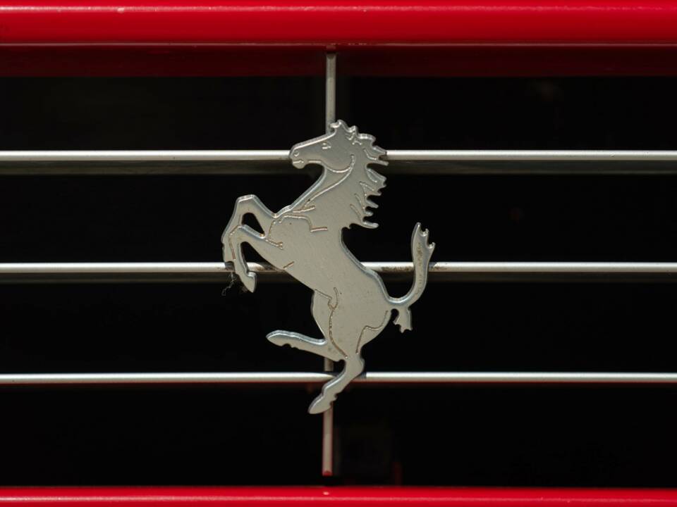 Bild 37/50 von Ferrari 328 GTS (1987)