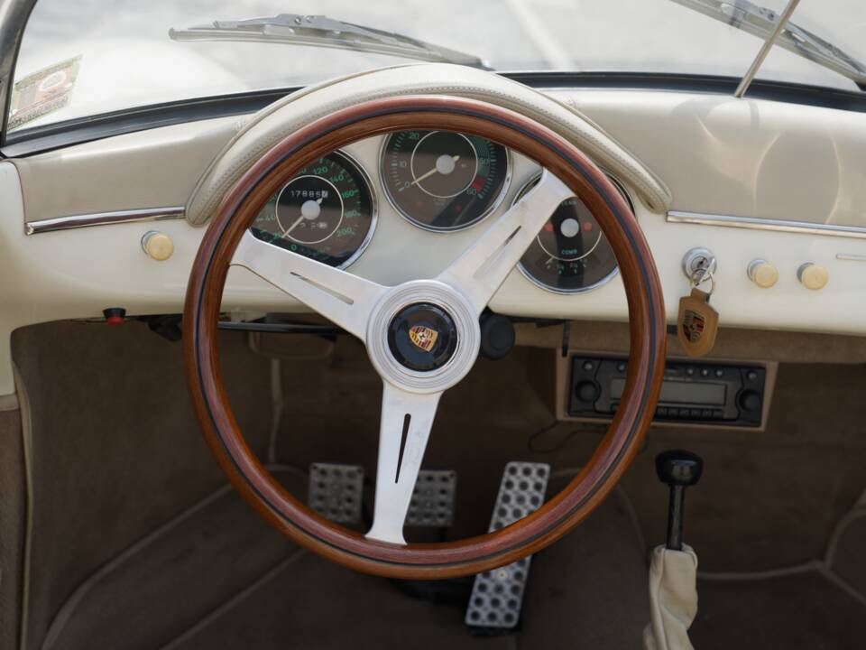 Immagine 33/49 di RCH Replicar Hellas 356 Speedster Sport (1973)