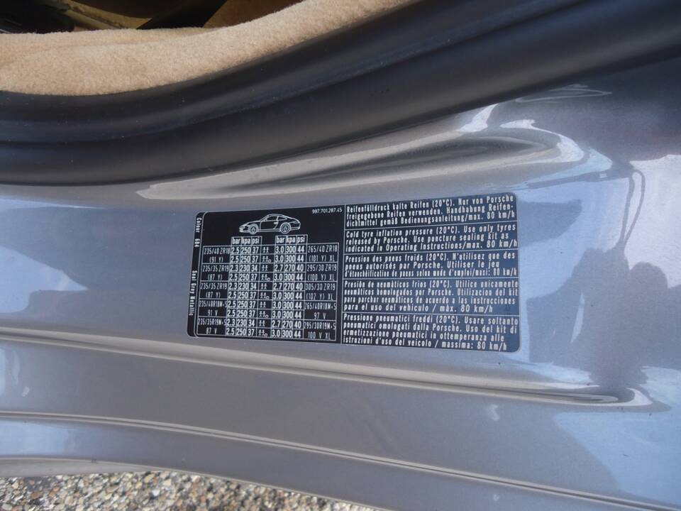 Afbeelding 22/31 van Porsche 911 Carrera (2006)