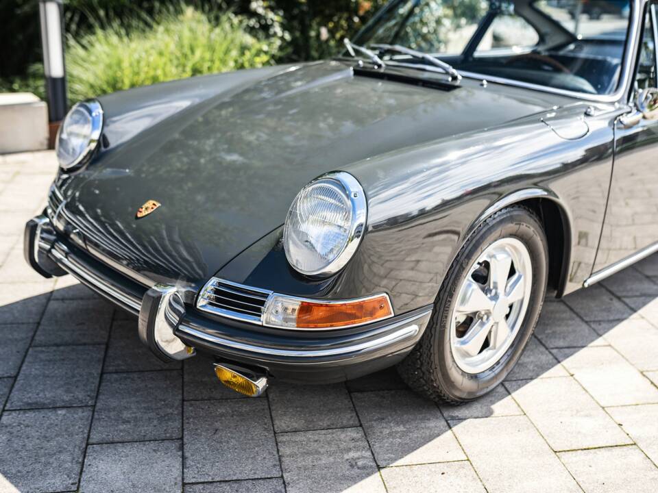 Immagine 9/59 di Porsche 911 2.0 (1967)