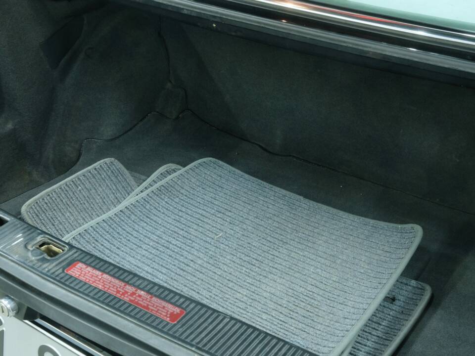 Bild 10/50 von Mercedes-Benz 300 SEL (1991)