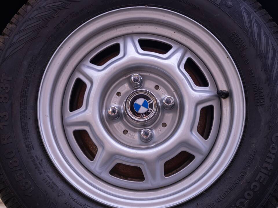 Imagen 40/50 de BMW 1802 (1975)