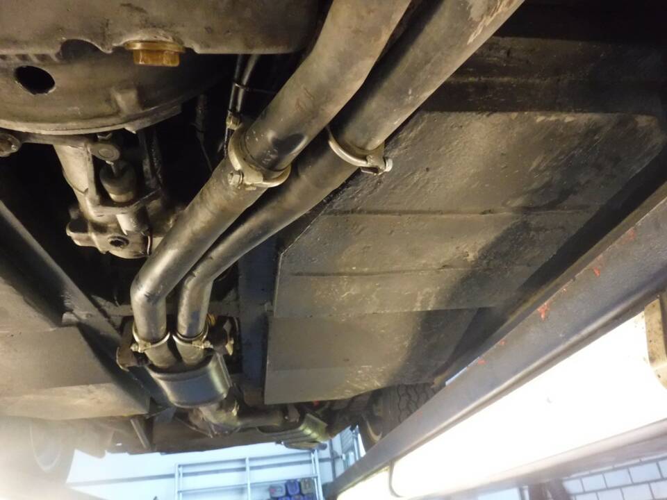 Image 42/50 of Maserati Mistral 4000 (1967)