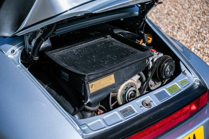 Immagine 25/40 di Porsche 911 Turbo LE (1989)