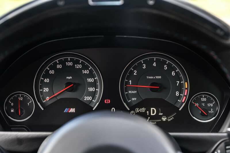 Immagine 20/40 di BMW M3 CS (2019)
