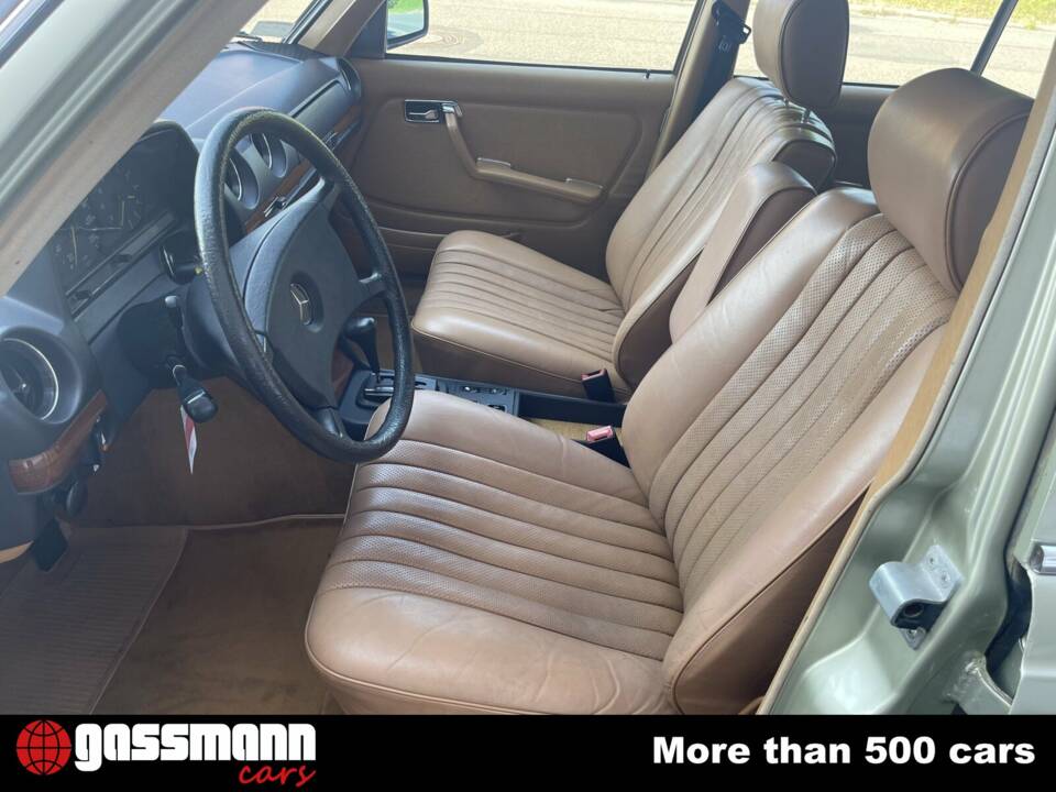 Image 9/15 of Mercedes-Benz 280 TE (1985)