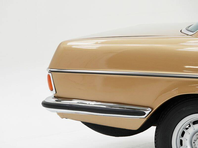 Imagen 14/15 de Mercedes-Benz 250 CE (1969)