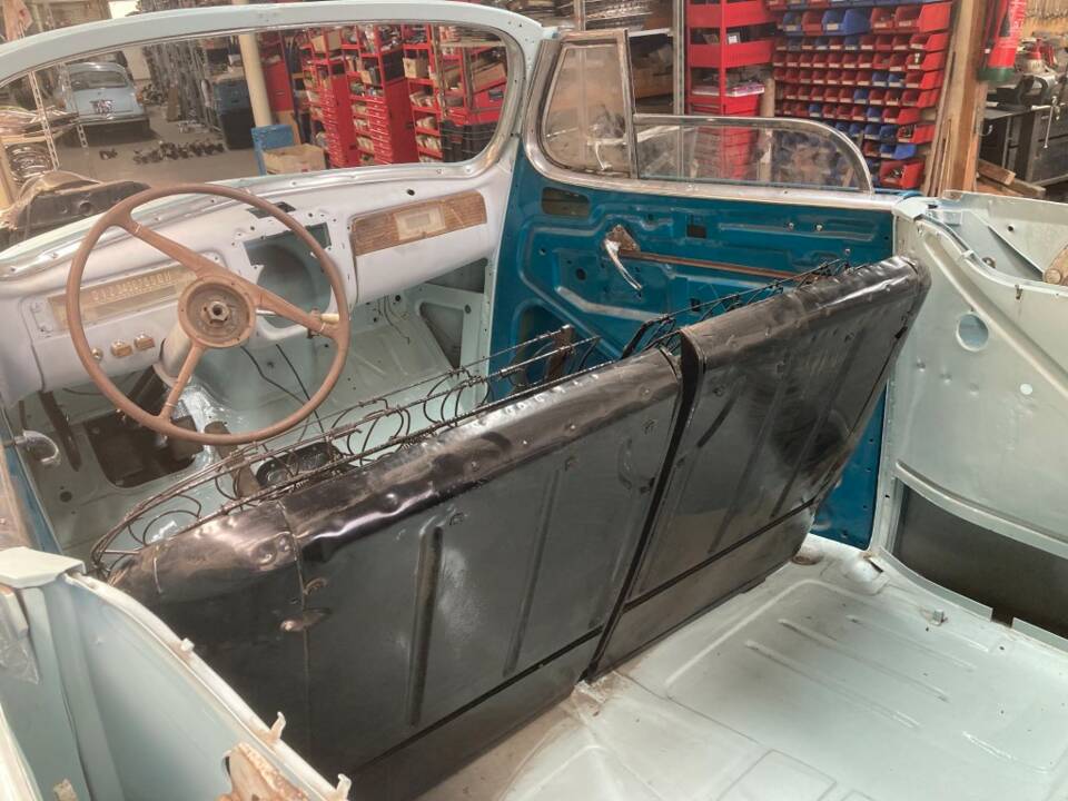 Bild 21/33 von Packard Serie 15 Modell 120 (1941)