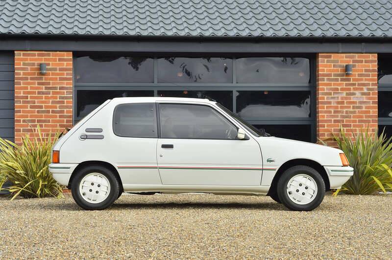 Image 5/35 of Peugeot 205 (1985)