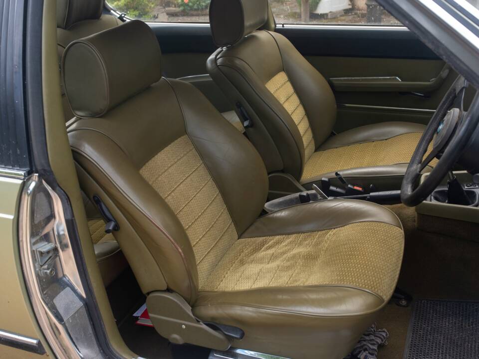Immagine 5/50 di BMW 633 CSi (1977)