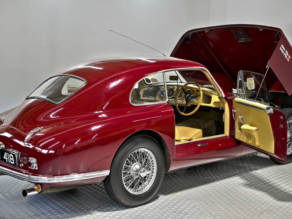 Image 20/50 de Aston Martin DB 2 Vantage (1953)