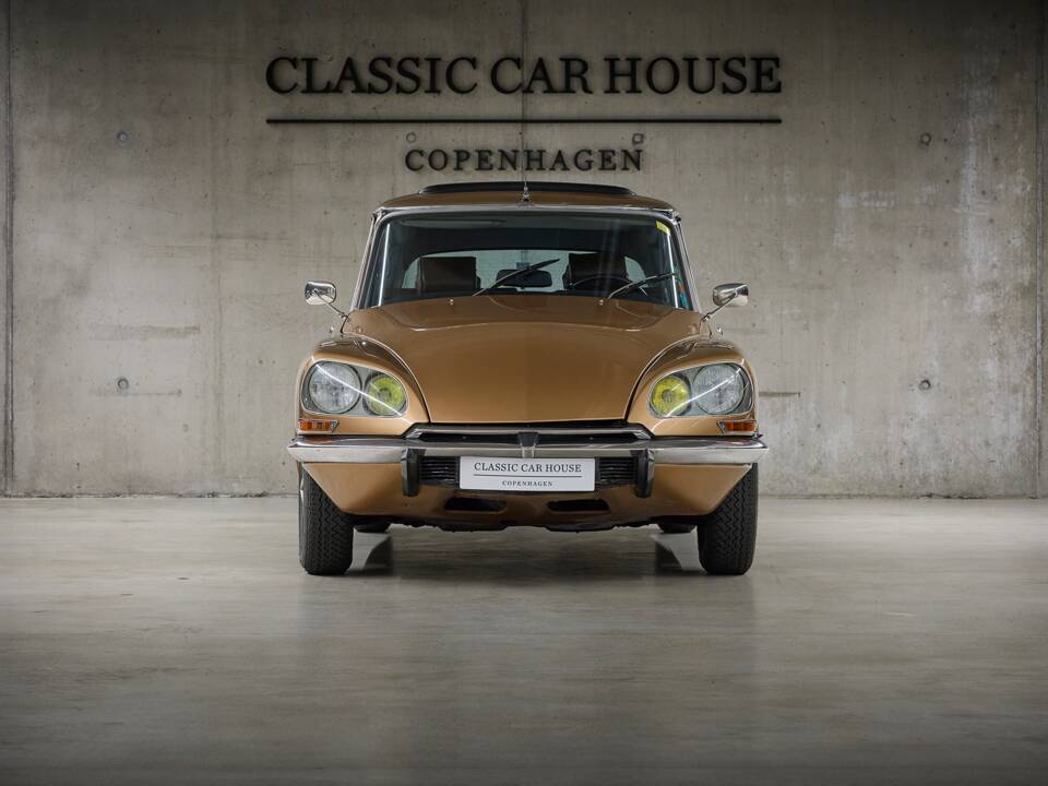 Image 2/99 of Citroën DS 23 Injection (1973)