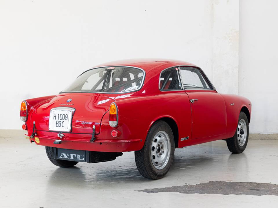 Afbeelding 6/34 van Alfa Romeo Giulia 1600 Sprint GT (1963)