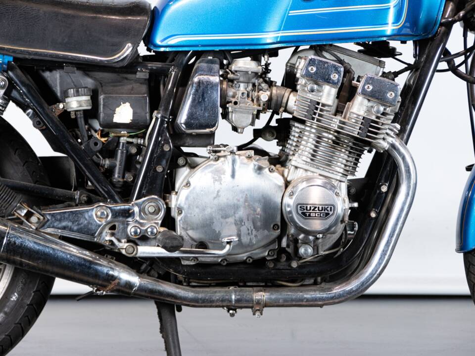 Image 12/50 of Suzuki GSX 750 (1981)