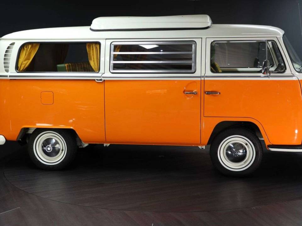 Immagine 7/30 di Volkswagen T2a Kombi (1969)