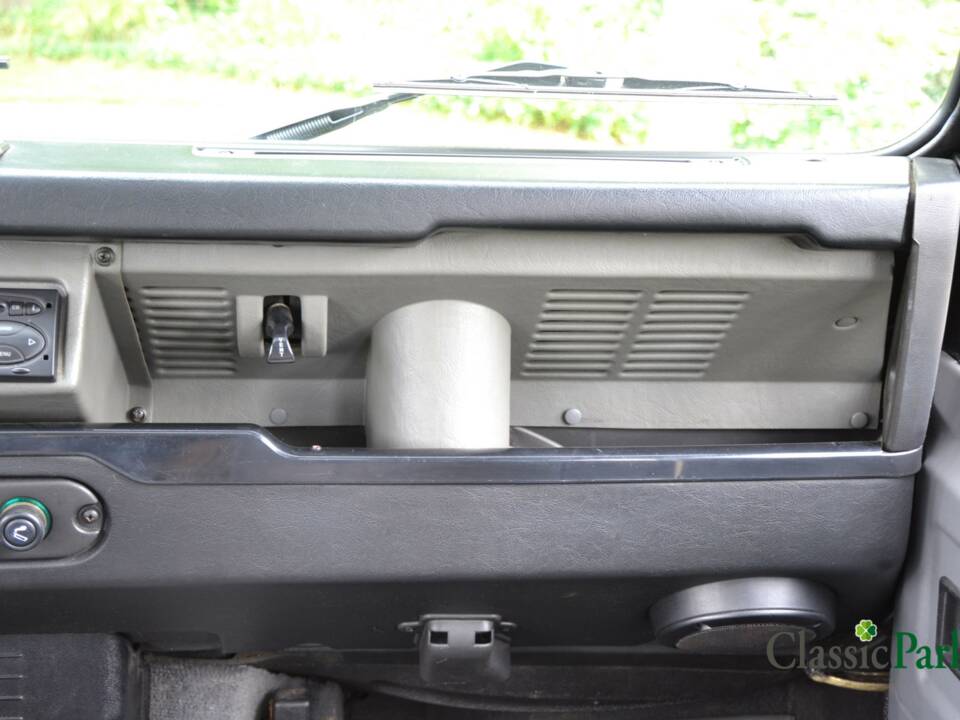 Afbeelding 41/50 van Land Rover Defender 110 Td5 (2000)