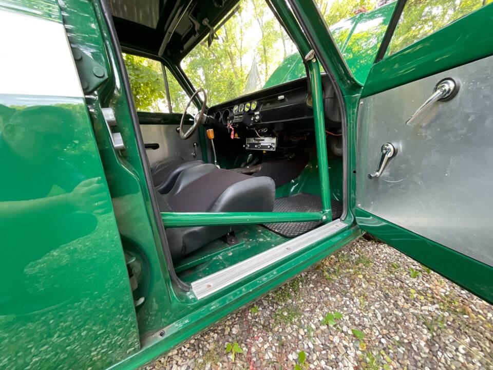 Afbeelding 26/32 van Ford Cortina GT (1965)