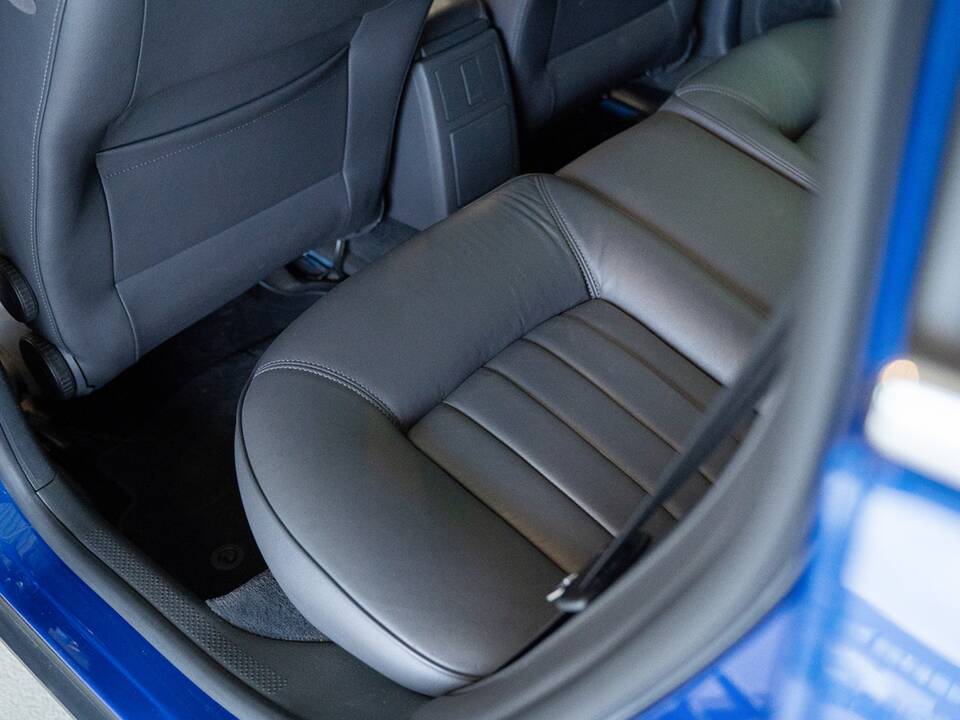 Image 34/59 de Volkswagen Passat Variant 4.0 W8 (2004)
