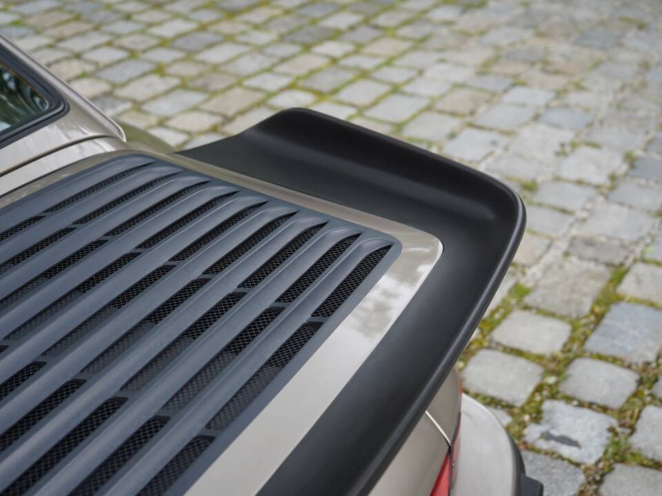 Immagine 14/14 di Porsche 911 Turbo 3.3 Flatnose (1982)