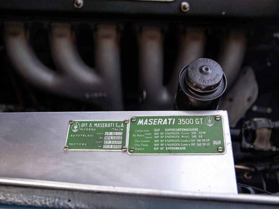 Image 57/58 of Maserati 3500 GTI Touring (1963)
