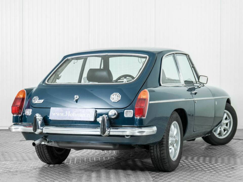 Imagen 38/50 de MG MGB GT (1972)