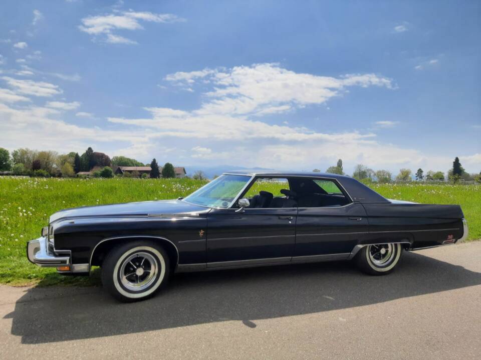 Image 4/8 of Buick Electra 225 Hardtop (1973)