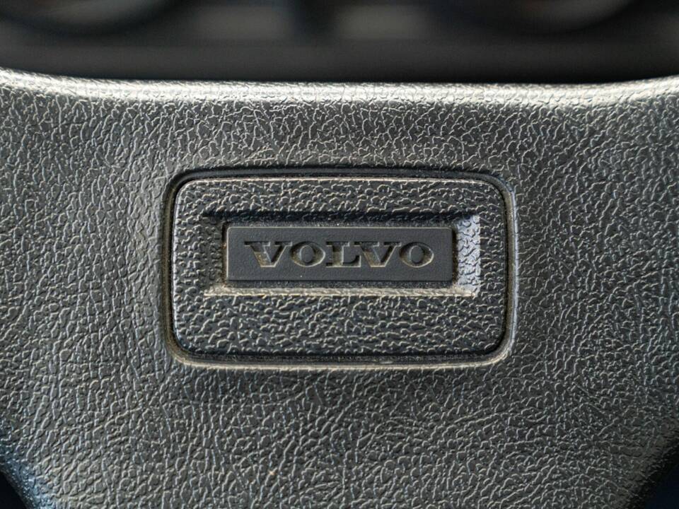 Image 33/45 of Volvo 66 (1980)