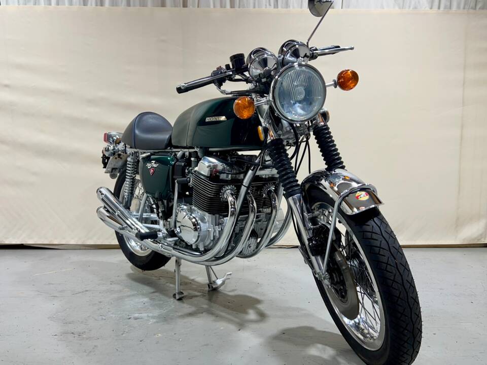 Image 10/16 of Honda CB 750 Four (1973)