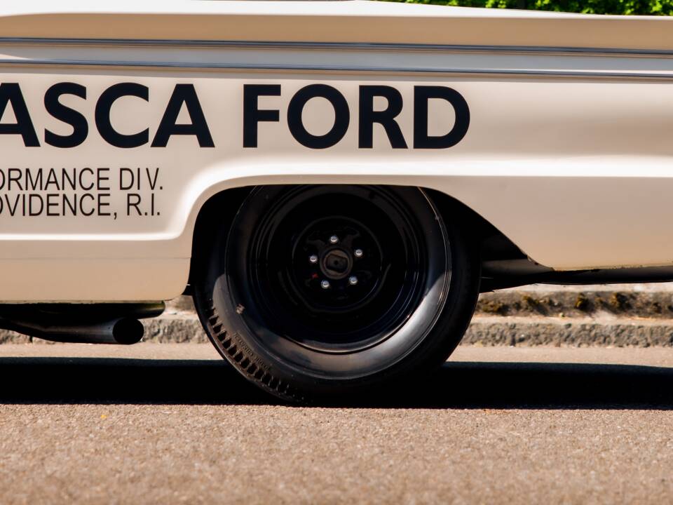 Afbeelding 32/91 van Ford Fairlane 500 (1963)