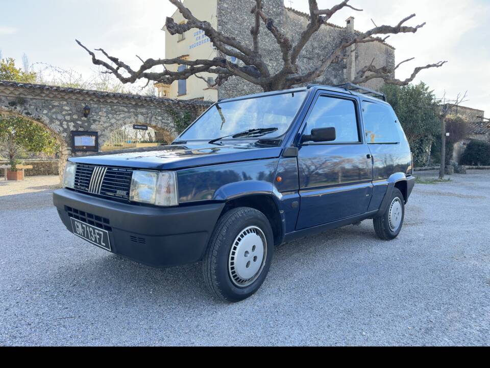 Image 4/100 of FIAT Panda 1000 (1990)