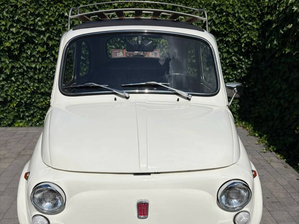 Image 8/8 of FIAT 500 L (1972)