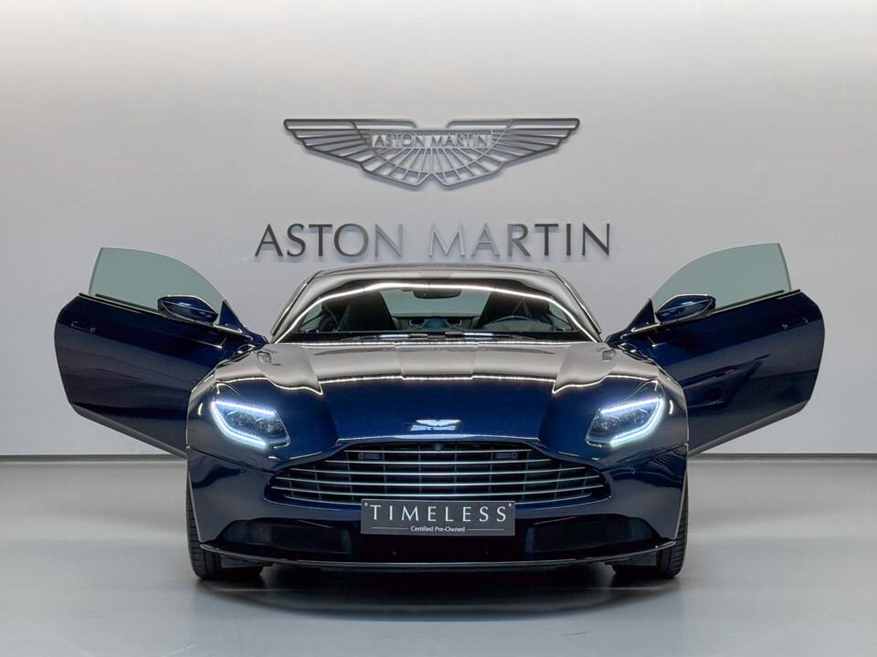 Afbeelding 5/26 van Aston Martin DB 11 V8 (2018)