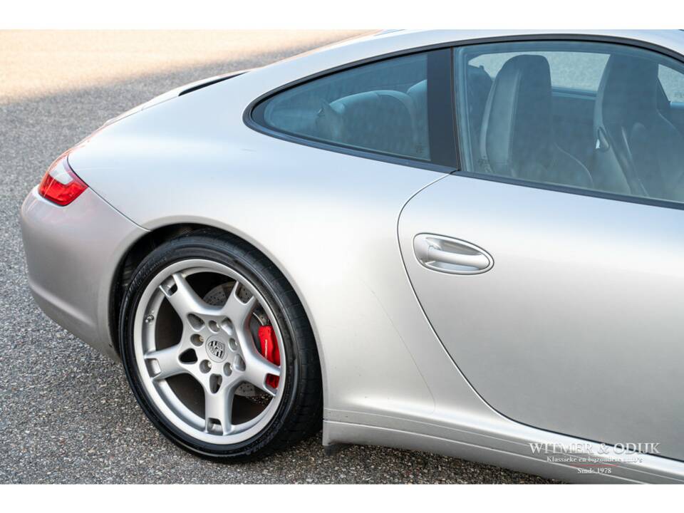 Afbeelding 37/45 van Porsche 911 Carrera 4S (2006)