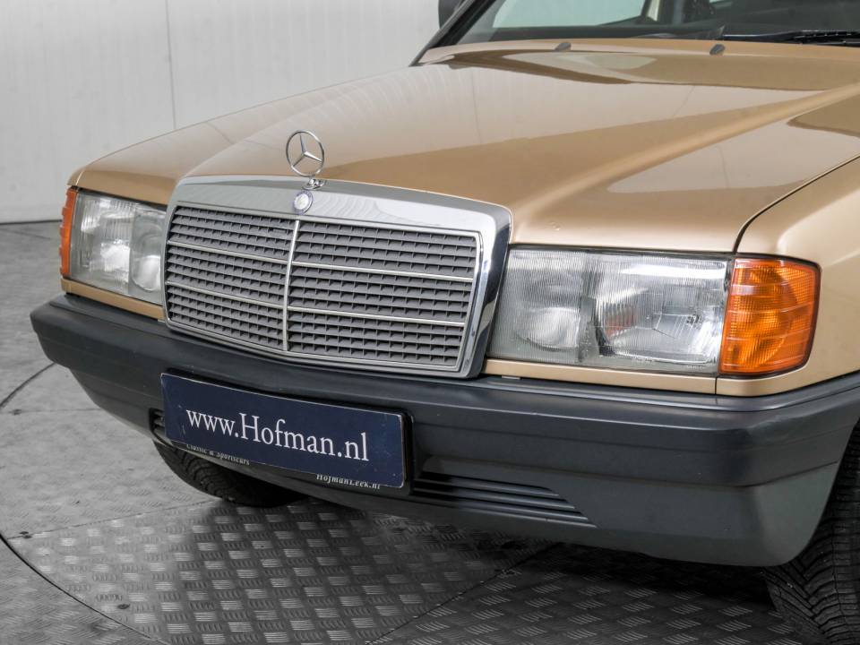 Imagen 19/50 de Mercedes-Benz 190 D (1986)