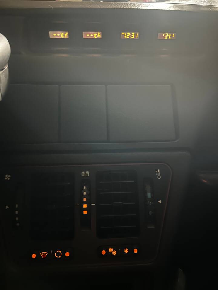 Imagen 53/54 de Citroën CX 25 GTi Turbo 2 (1989)