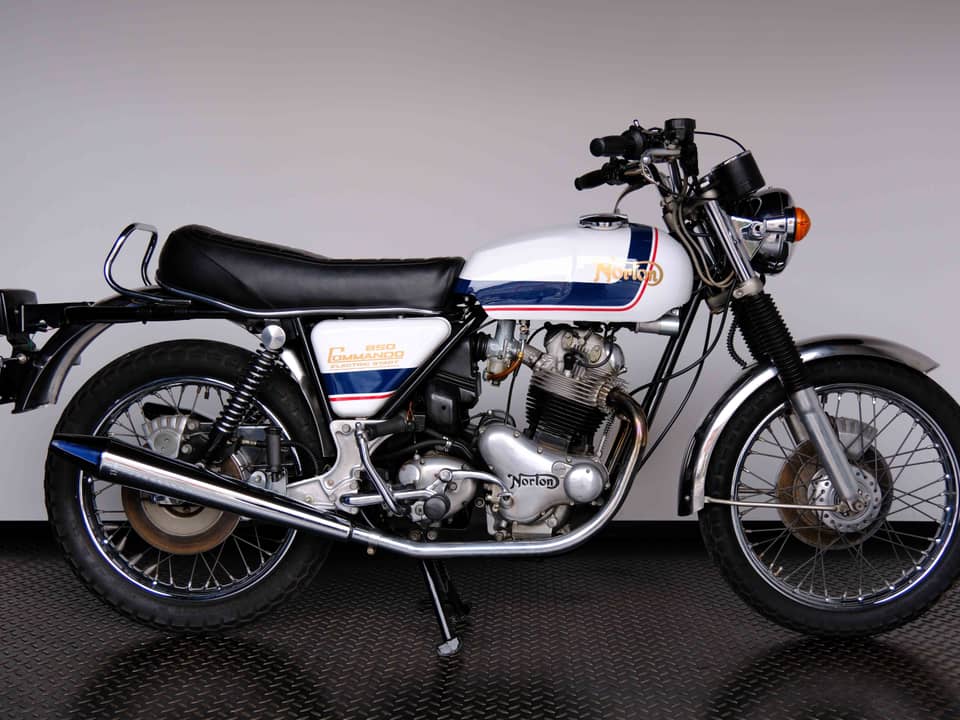 Image 1/83 of Norton 850 MKIII Roadster (1975)