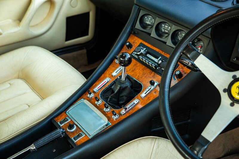 Bild 12/50 von Ferrari 400i (1980)