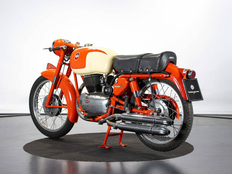 Bild 2/50 von Gilera 175 Sport (1956)
