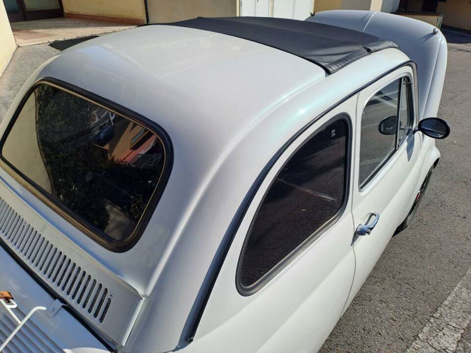 Bild 31/43 von FIAT 500 L (1971)