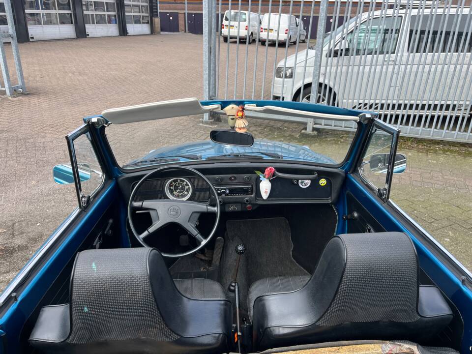 Image 16/68 de Volkswagen Coccinelle 1302 LS (1972)