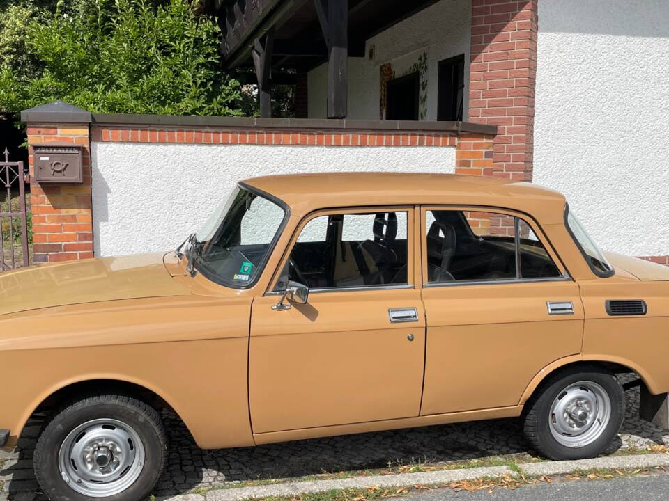 Image 5/15 of Moskvich 2140 (1988)