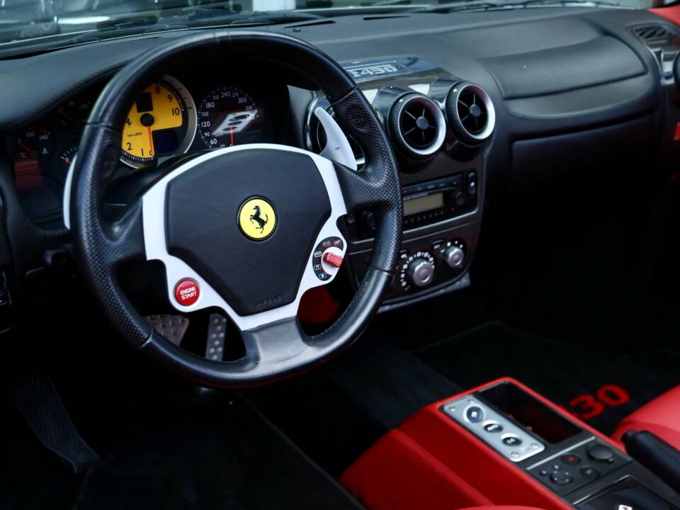 Bild 3/50 von Ferrari F430 Spider (2007)
