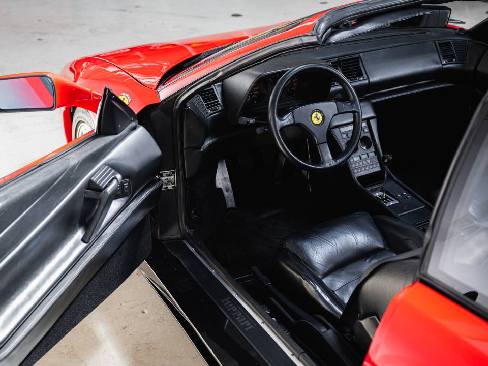Bild 12/50 von Ferrari 348 TS (1989)