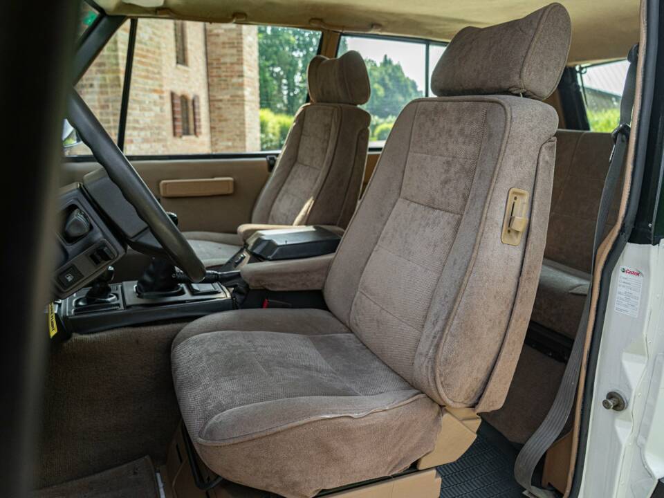 Immagine 22/50 di Land Rover Range Rover Classic 3.9 (1991)