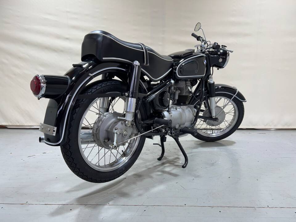 Afbeelding 12/16 van BMW R 26 (1958)