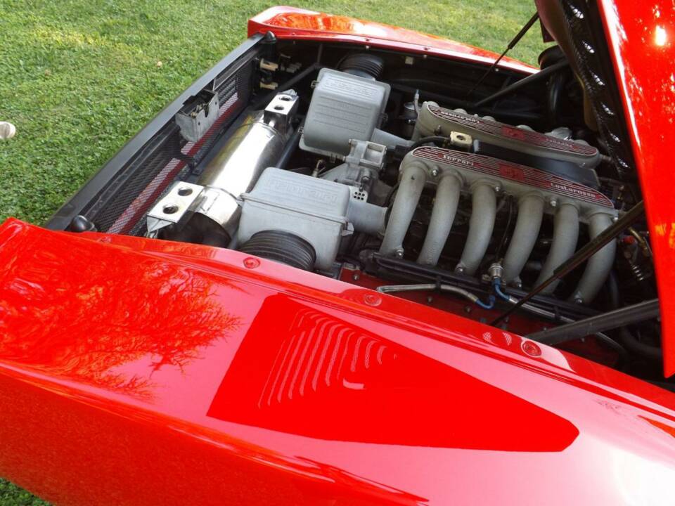 Immagine 28/50 di Ferrari 512 TR (1993)