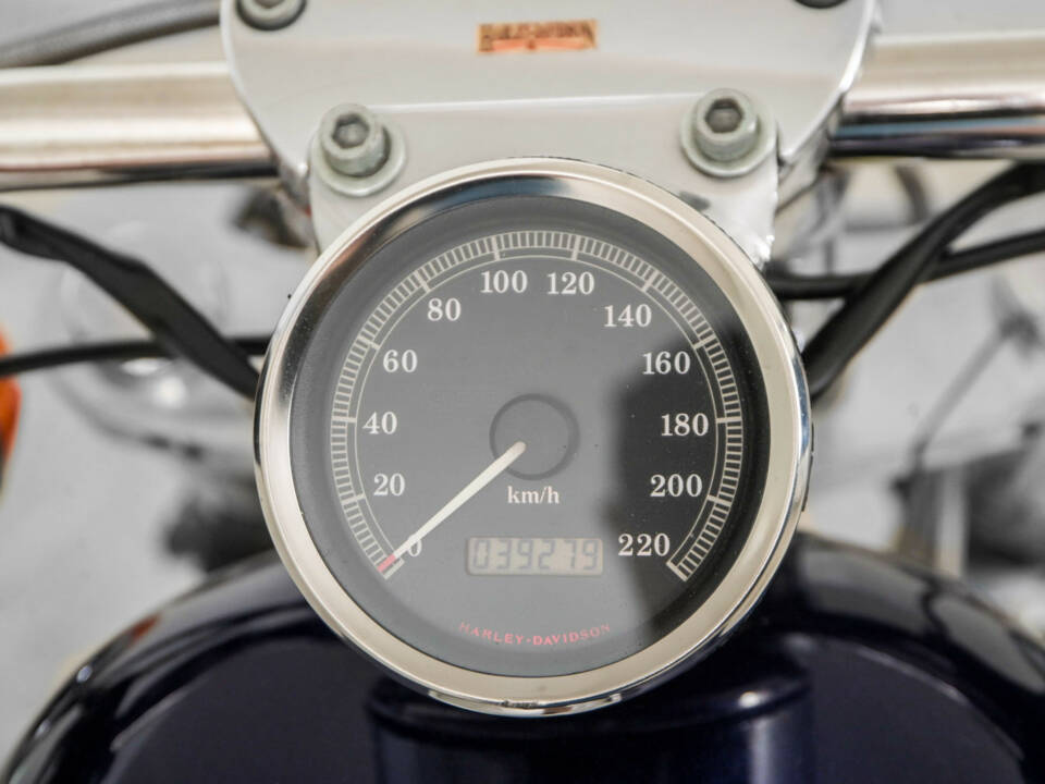 Image 19/24 of Harley-Davidson DUMMY (1999)