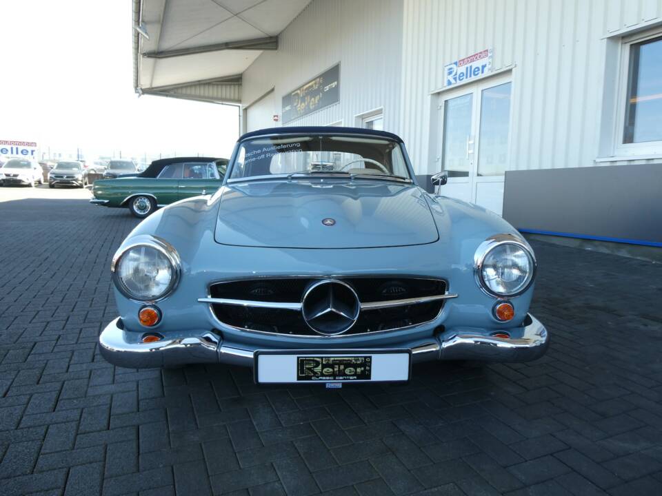 Image 2/29 de Mercedes-Benz 190 SL (1962)